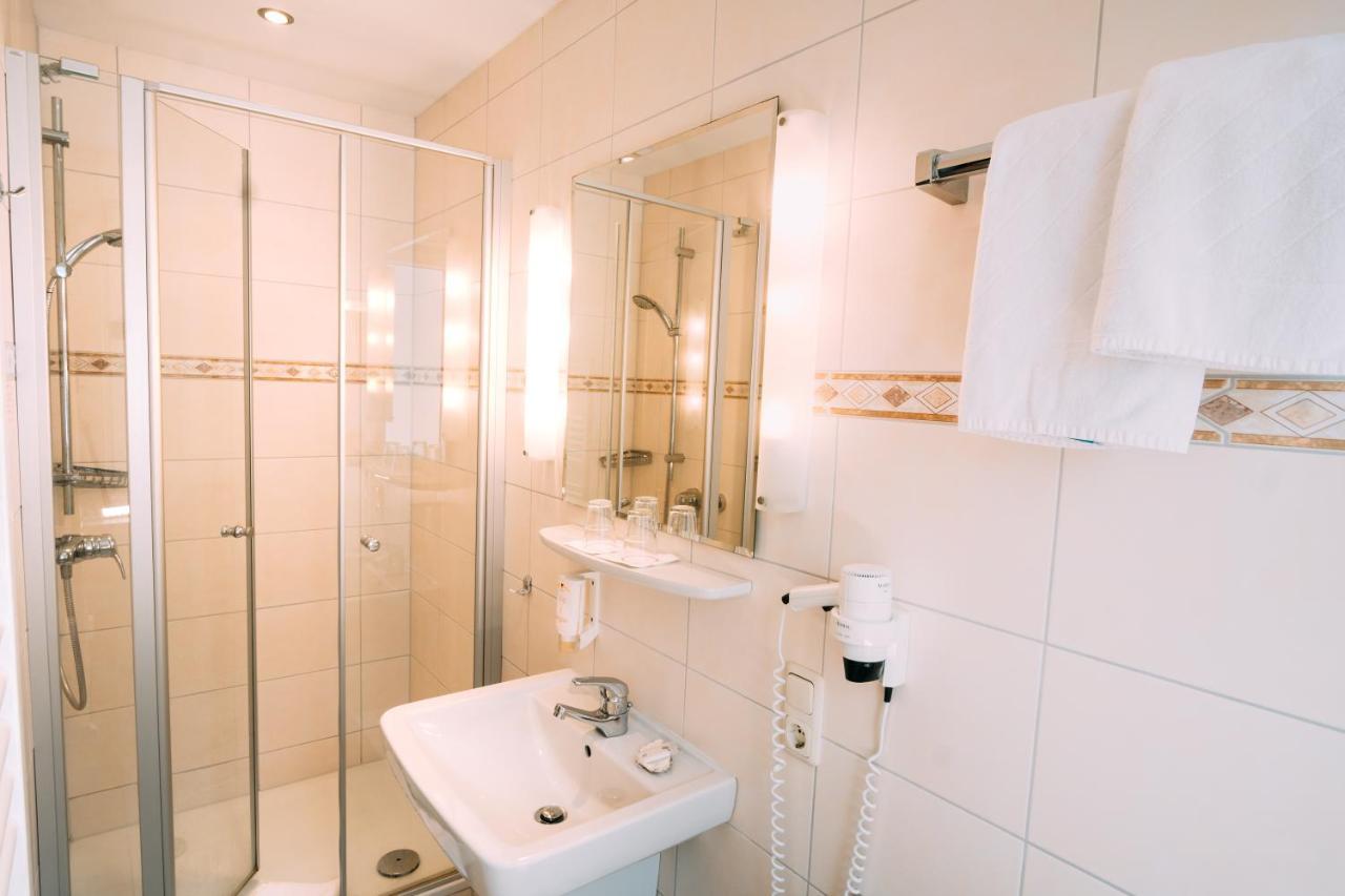Hotel Brandaris ランゲオーク エクステリア 写真